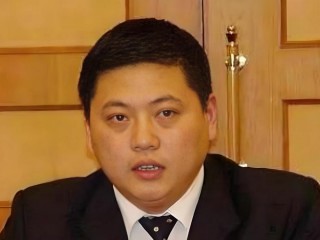 胆大包天，创业传奇 —— 温州商业巨子王均瑶